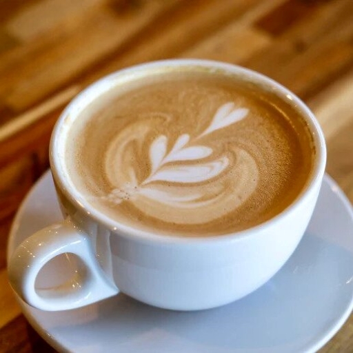 Original latte art with tulip pattern.